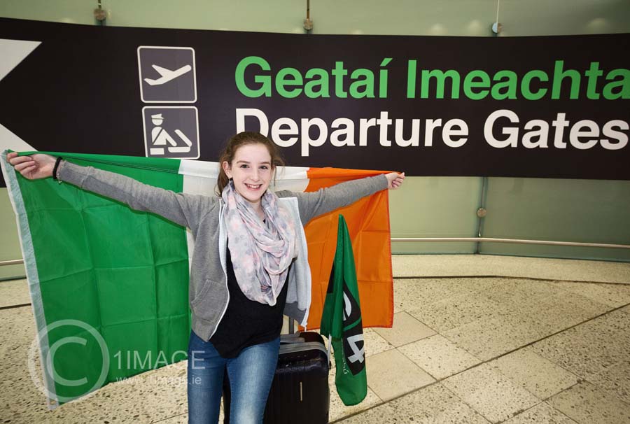 Irelands Junior Eurovision hopeful Aimee Banks at Dublin Airport heading for Bulgaria to represent Ireland for the first time ever at the Junior Eurovision Song Contest 2015 Photographer: 1IMAGE/Bryan Brophy 1image.ie