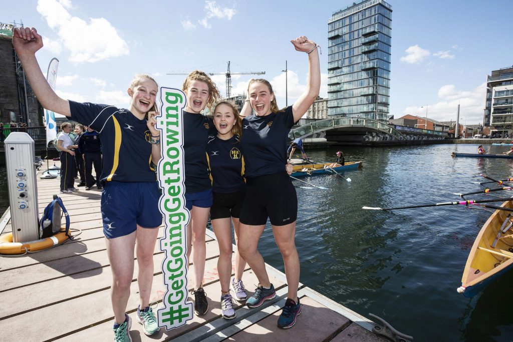 4 teenage girls, Get going get rowing Waterways Ireland Press PR photocall photographer www.1image.ie